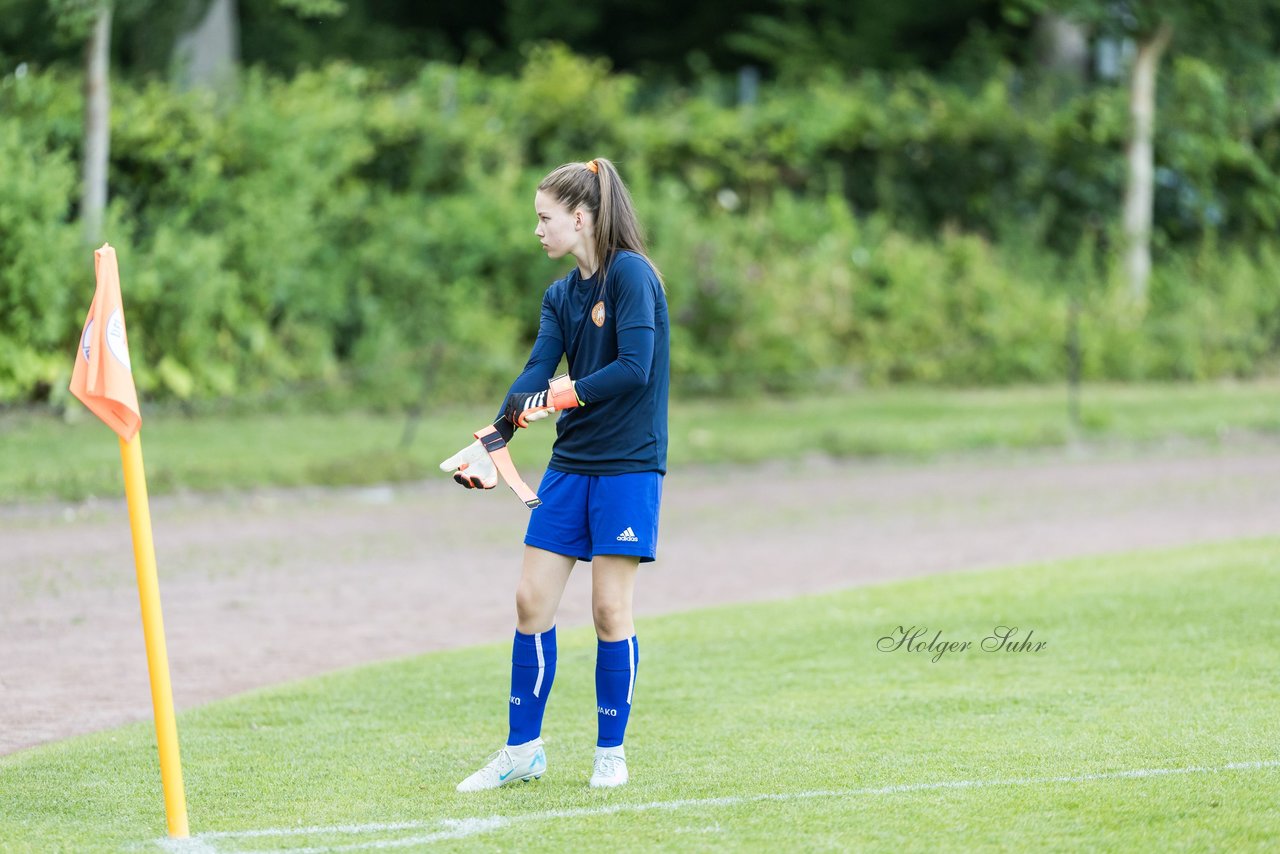 Bild 118 - Loewinnen Cup